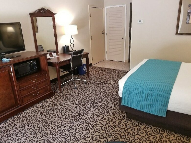Hotel Best Western Plus Inn At The Vines