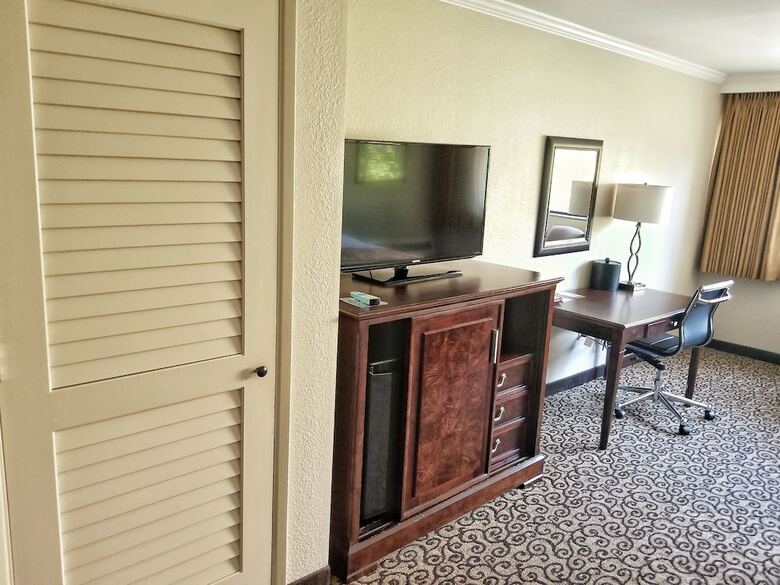 Hotel Best Western Plus Inn At The Vines