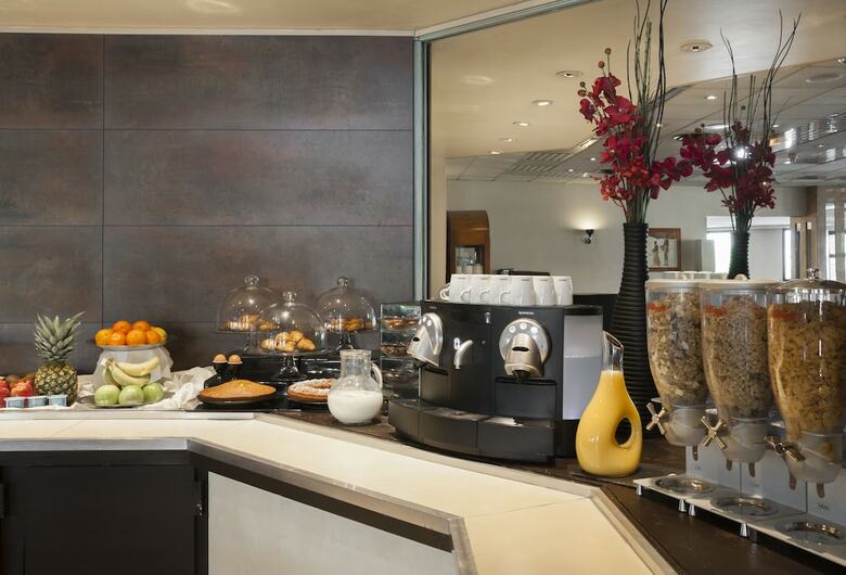 Hotel Apogia Paris