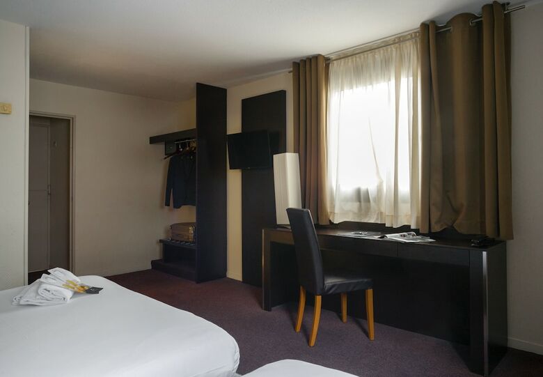 Hotel Apogia Paris