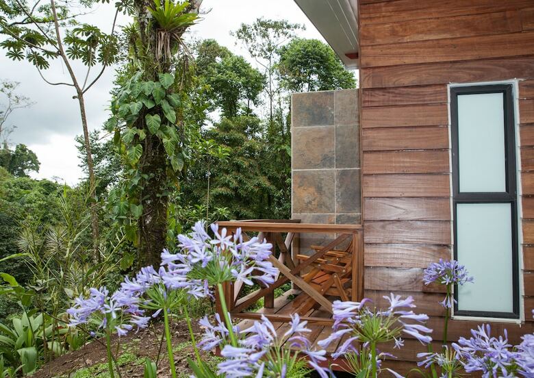 Tifakara Boutique Hotel & Birding Oasis