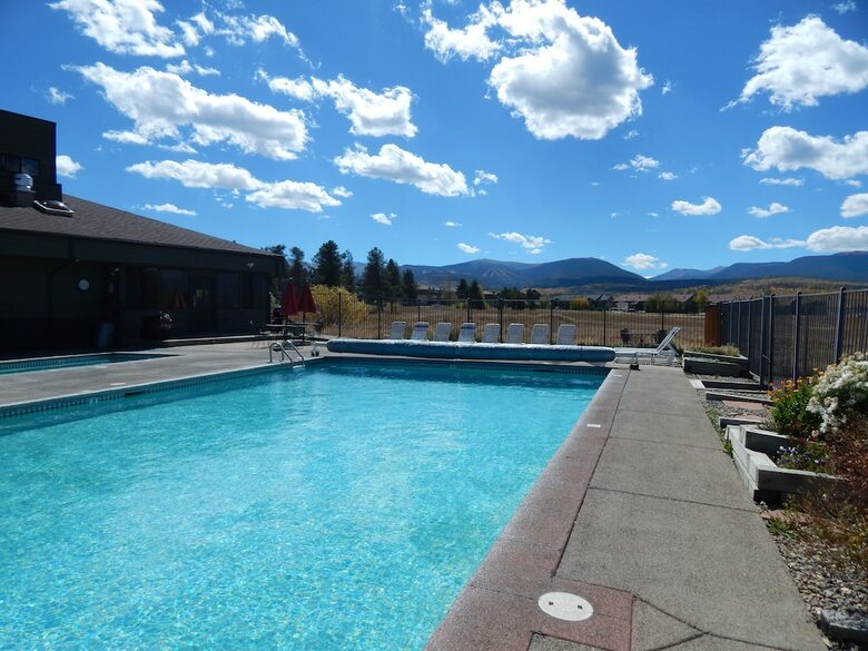 Meadowridge Resort