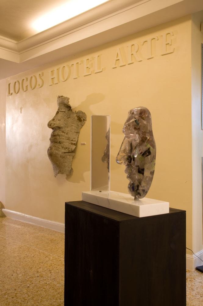 Ih Hotels Forte Dei Marmi Logos