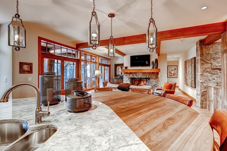Bachelor Gulch Village