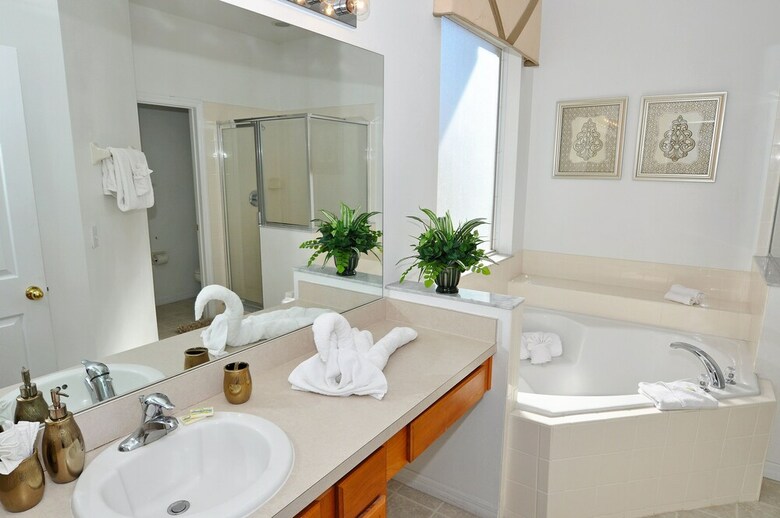 Homes4uu Vacation Homes Orlando