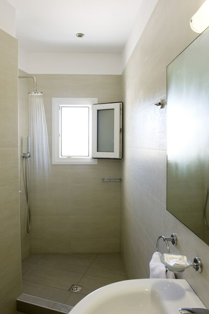 Apartamentos Tsakanos Home