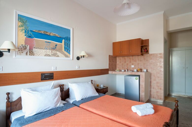 Hotel Holiday Beach Resort