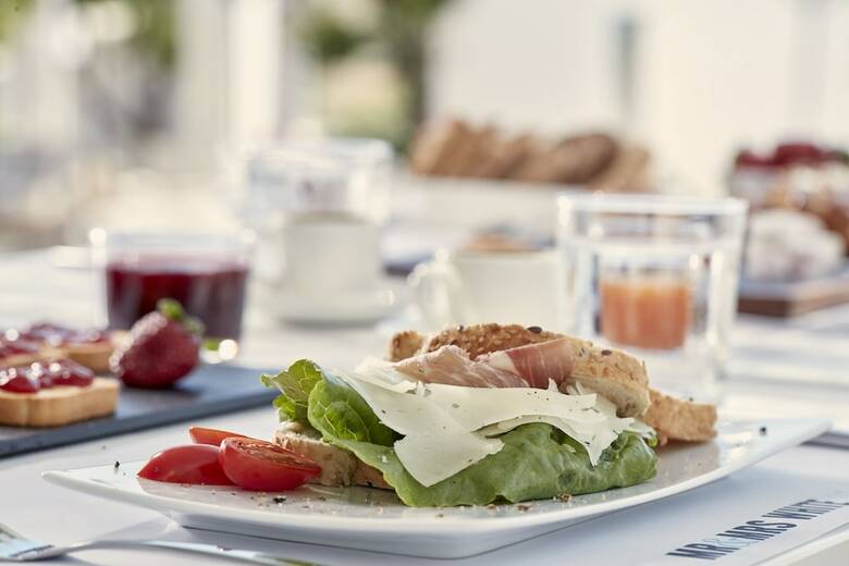 Hotel Mr & Mrs White Paros