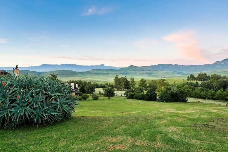 Hotel Montusi Mountain Lodge