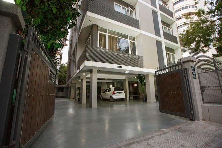 10blossoms Signature Service Apartment
