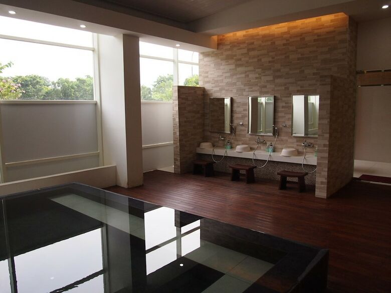 Hotel Treepark Serviced Apartment Karawang