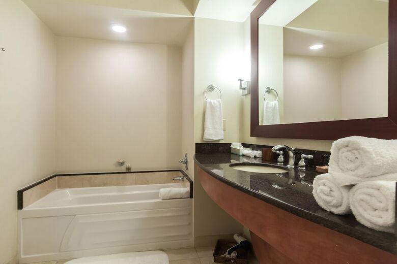 Private Ocean Condos At Trump Sunny Isles