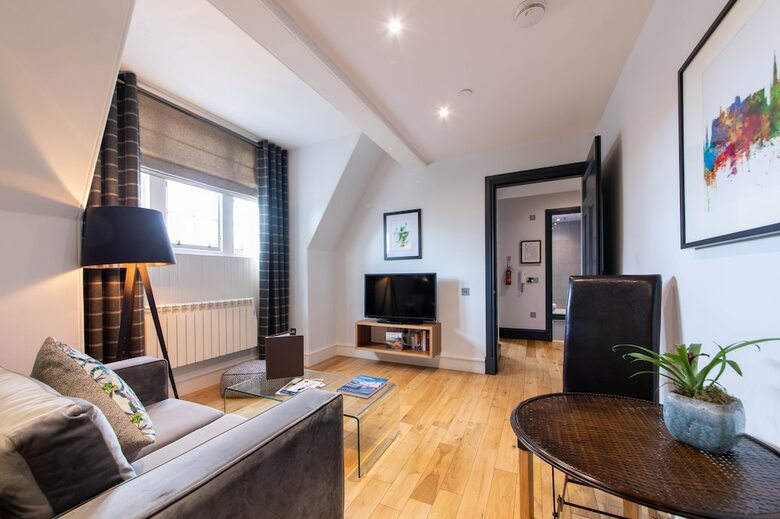 Apartamentos Linton Collection - North Bridge Lofts