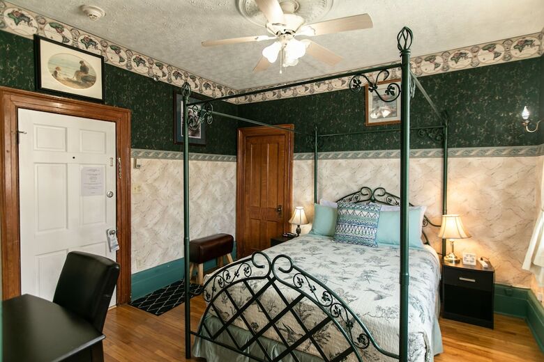 Hotel Prince Street Suites