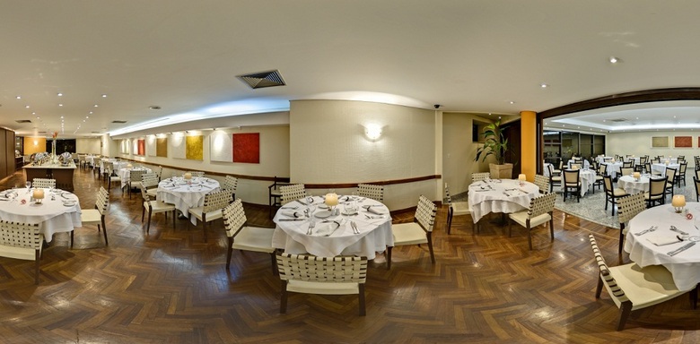 Hotel Golden Tulip Park Plaza