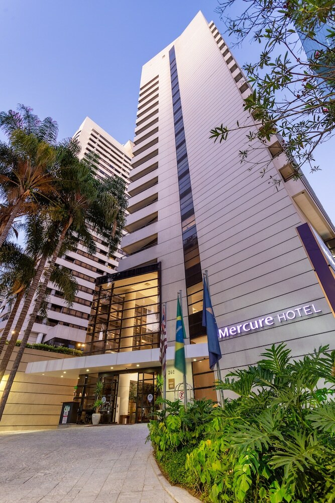 Grand Plaza Hotel