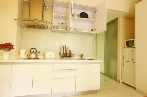 Yuan Jia International Apartment