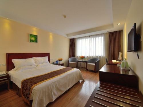 Greentree Alliance Beijing West Railway Station North Square Hotel