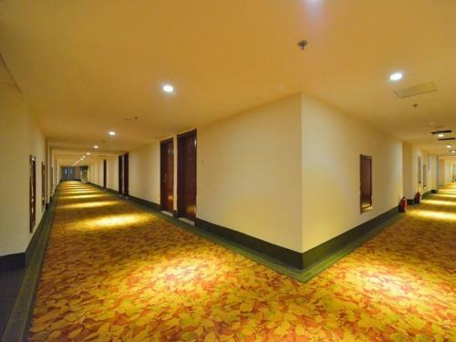 Greentree Alliance Beijing West Railway Station North Square Hotel