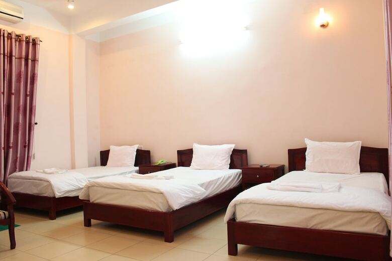 Hotel Ngoi Nha Xanh