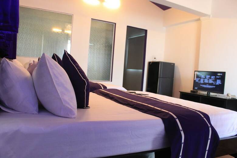 Hotel Ngoi Nha Xanh