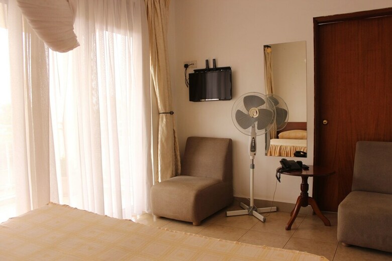 Sky Hotel International
