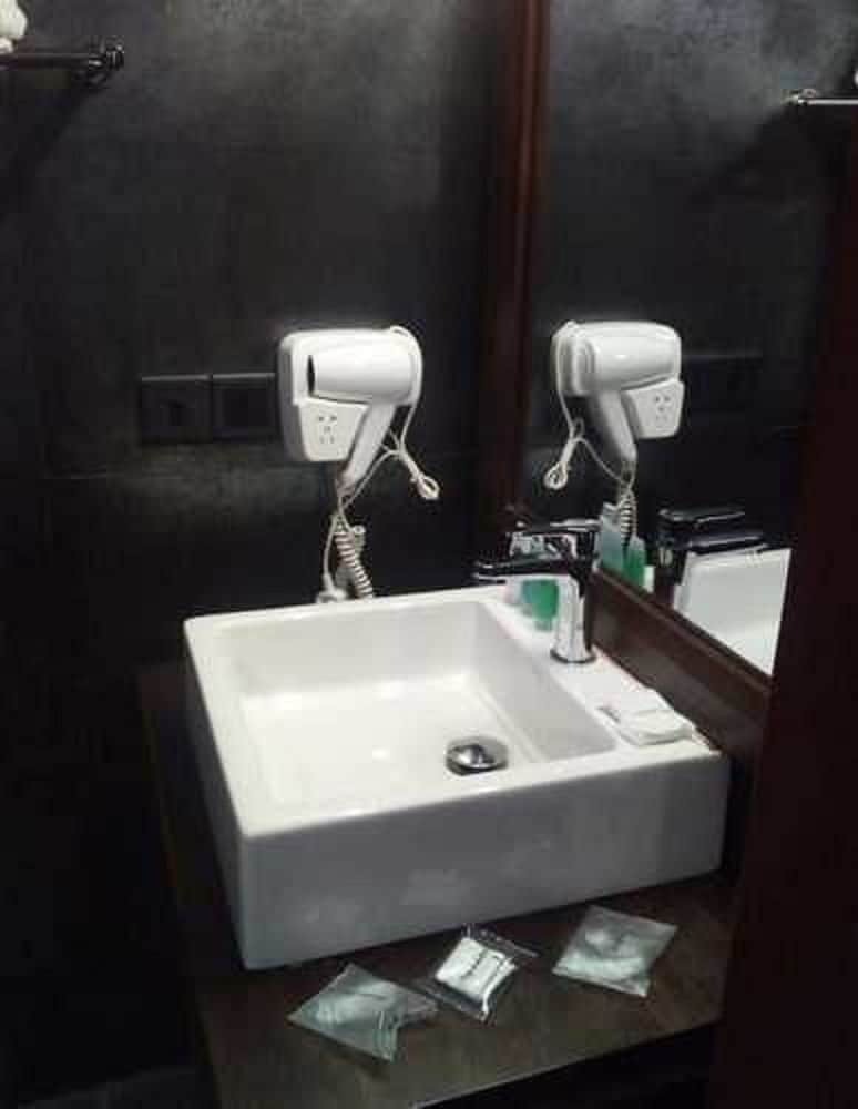 Hotel Heaven Seven Nuwara Eliya