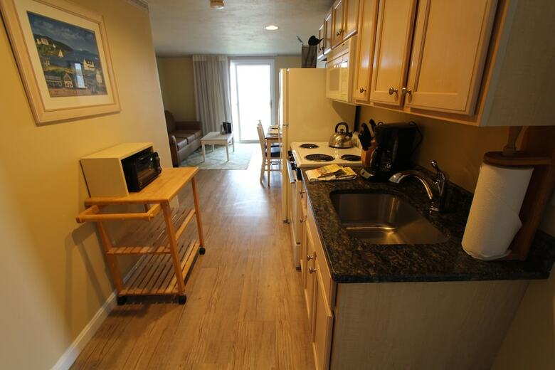 Innseason Resorts Surfside