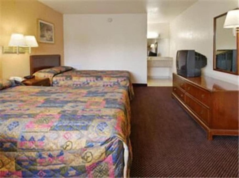 Motel Belmont Inn & Suites
