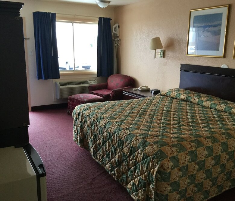 Motel Belmont Inn & Suites