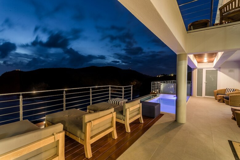 Hotel Head Over Hills Luxury Retreat