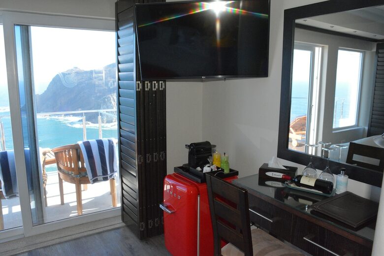 Hotel Head Over Hills Luxury Retreat
