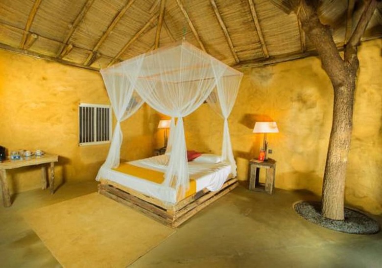 Cabana Saraii Village
