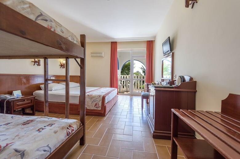 Hotel Sailor's Beach Club - All Inclusive