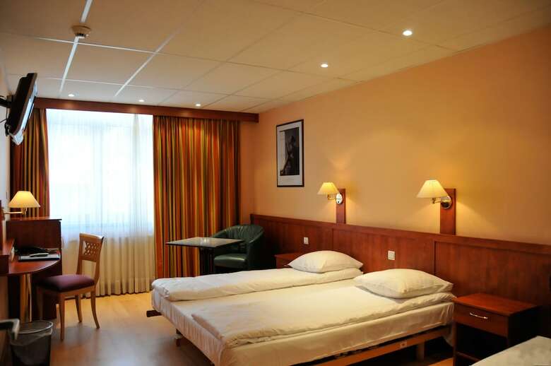 Univers Hotel