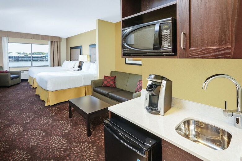 Hotel Holiday Inn Express & Suites Sandusky