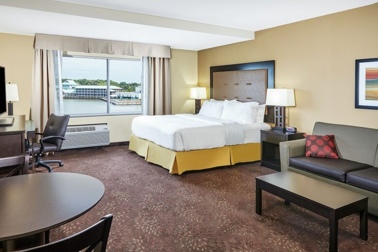 Hotel Holiday Inn Express & Suites Sandusky
