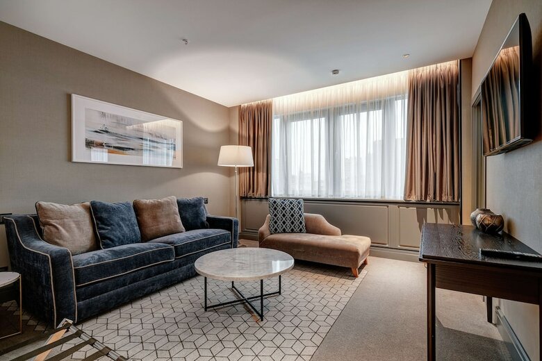 Chekhoff Hotel Moscow Curio Collection By Hilton