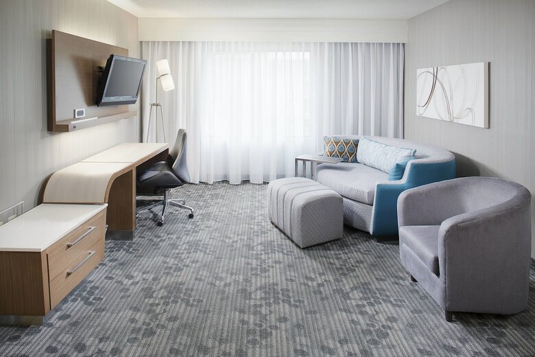 Hotel Courtyard By Marriott Richmond Airport