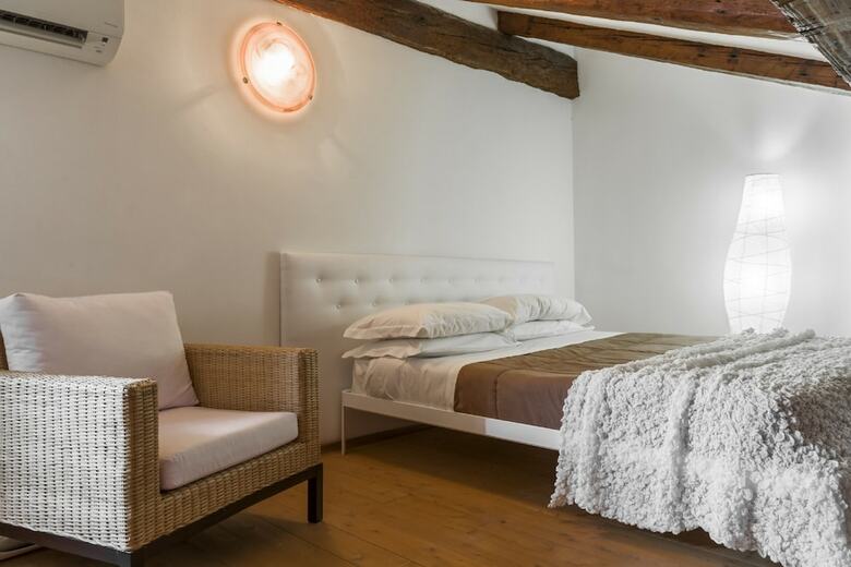 Accademia Charm Apartments