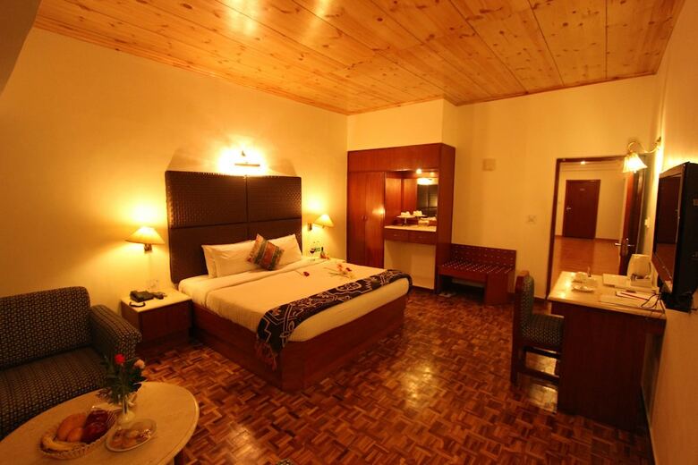 Hotel Golden Tulip Manali