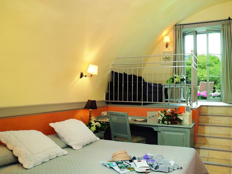 Hotel H�tel Golf Ch�teau de La B�gude