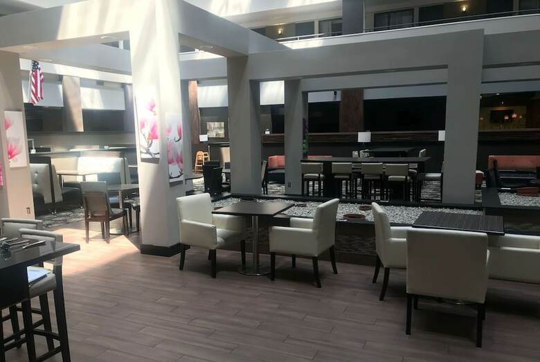 Apartamentos Ramada By Wyndham Southfield