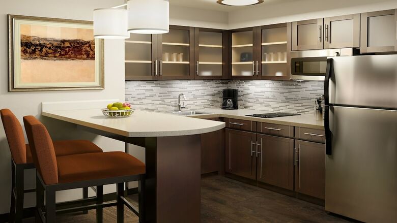 Hotel Staybridge Suites Dearborn Mi