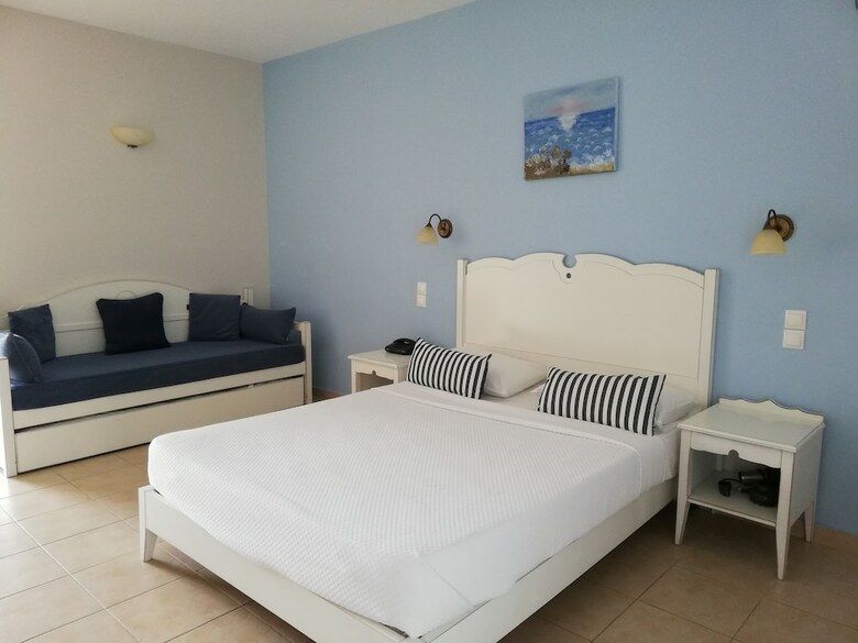 Astra Village Hotel Suites