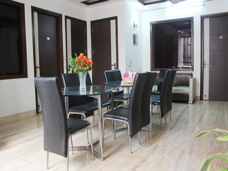 Marine Club Hotel Gurgaon