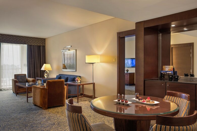 Hotel Al Ain Rotana