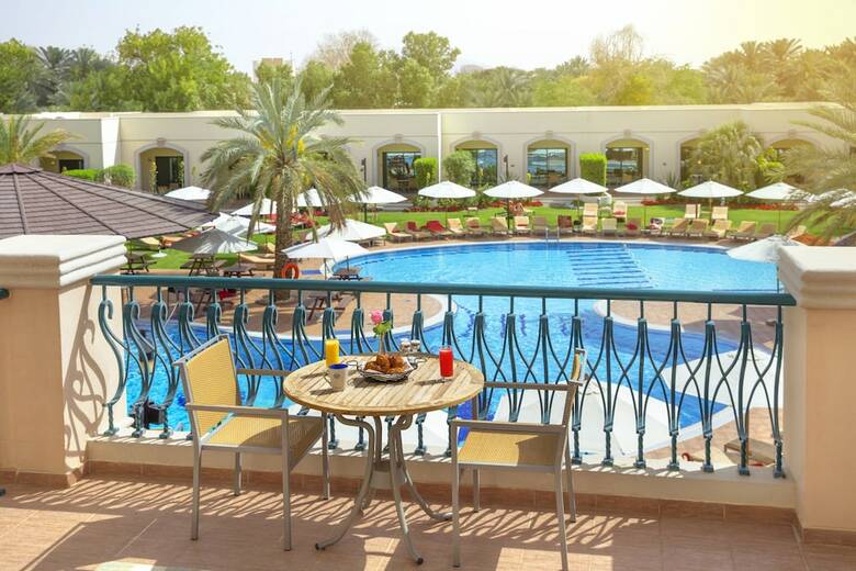Hotel Al Ain Rotana