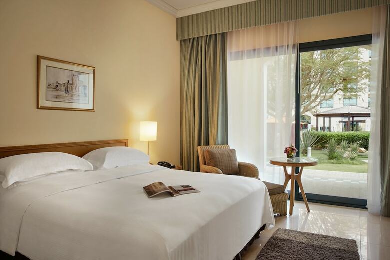 Hotel Al Ain Rotana