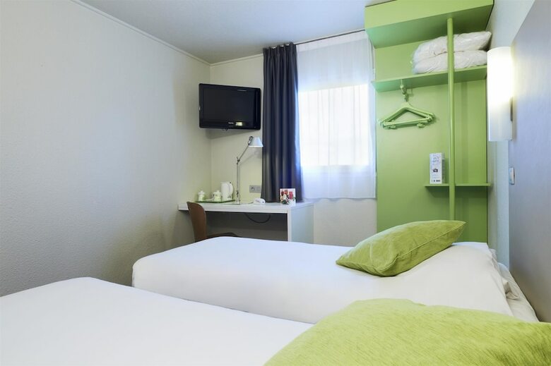 Hotel H�tel Campanile Argenteuil